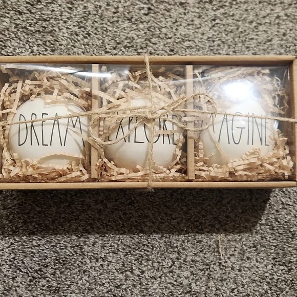 Rae Dunn ornament bundle! - Picture 3 of 4